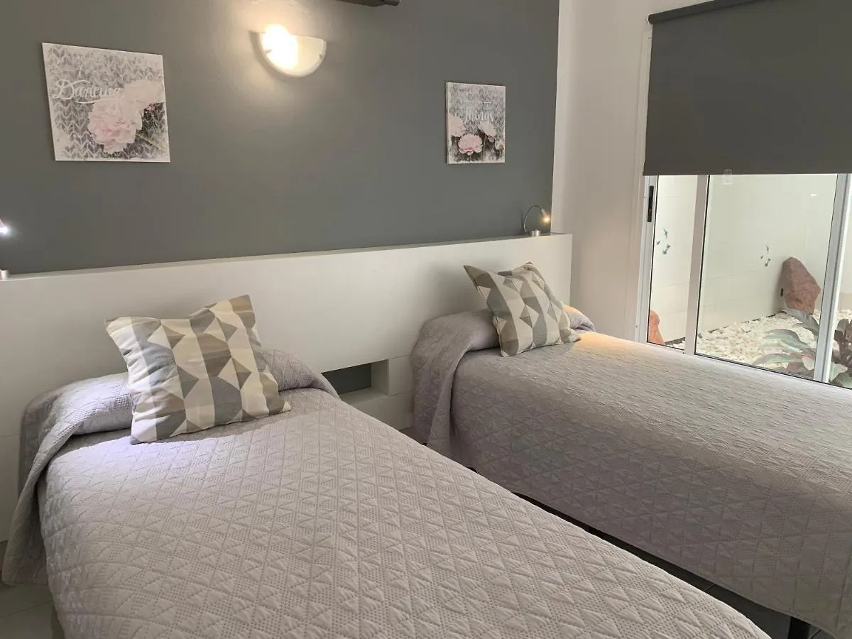 Vivienda Tauro Apartment Puerto del Carmen   Puerto del Carmen (Lanzarote)